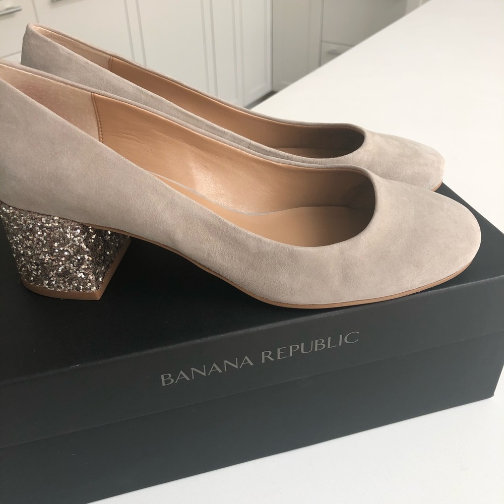 Shoes - Picture 2 of 2